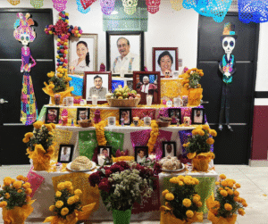 Morena Guerrero recuerda a fundadores y dirigentes con ofrenda de Día de Muertos