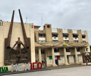 Van por retenciones a ayuntamientos que deben al ISSSPEG