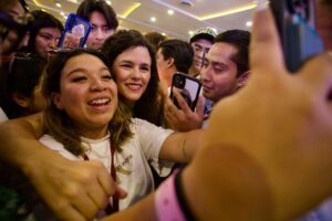 2ddba06b-9262-4e23-8aa5-0166aec97004